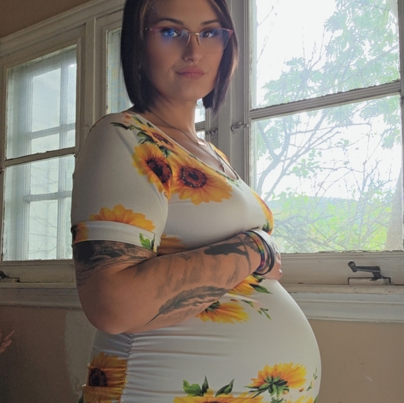 Meet your Posher, Angela - Picture 1 of 1